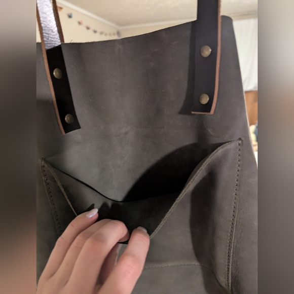 SS Weddings Classic Look Of A Vintage Leather Tote Bag Charcoal Color - Picture 5 of 13
